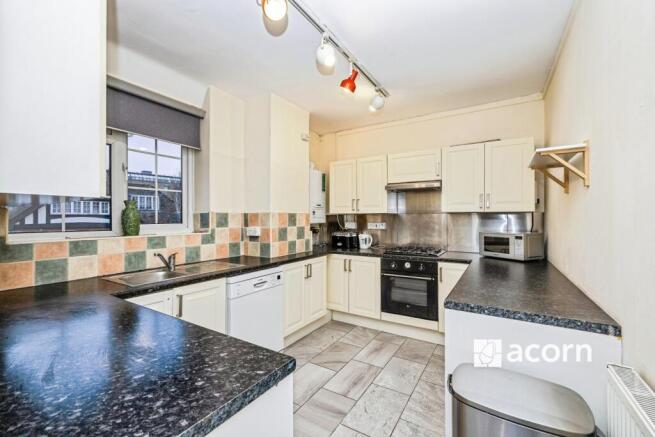Kitchen (2)