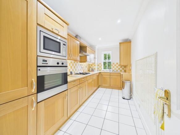 kitchen (2)