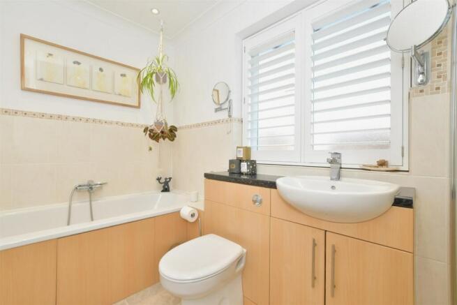 En-Suite Bathroom