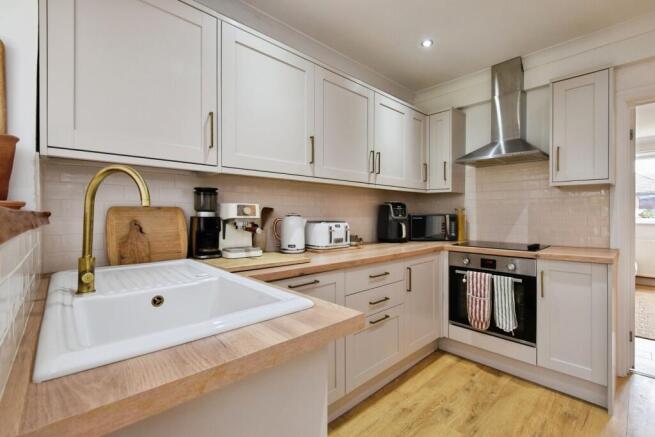 Maesgrenig, Glanamman, Ammanford, Carmarthenshire, SA18 photo 4