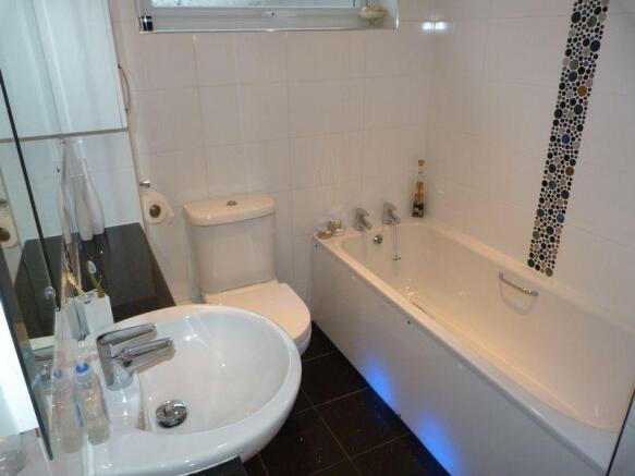 Bathroom/Shower