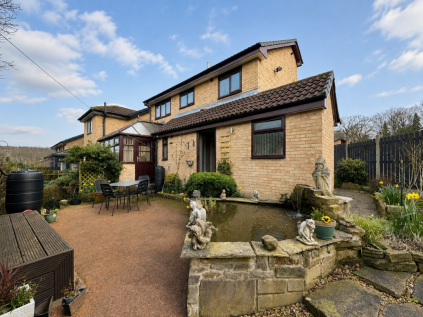 Thorpefield Close, Thorpe Hesley, Rotherham, S61 2UT