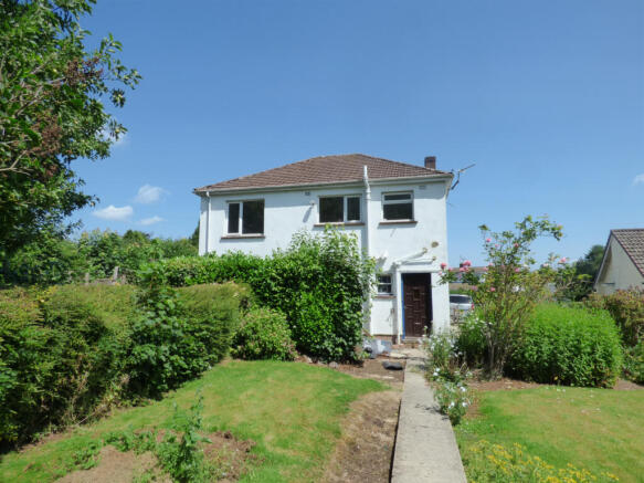 A spacious two bedroom village Apartment....