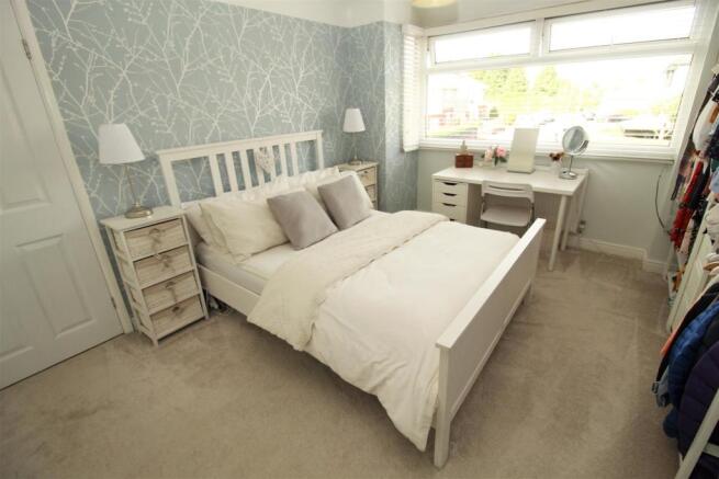 Bed1a.JPG