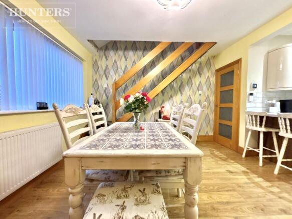 4 bed Detached Bungalow for sale Image 8