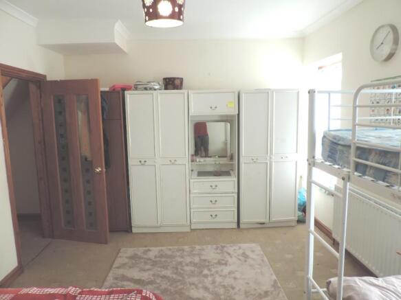 Photo 28