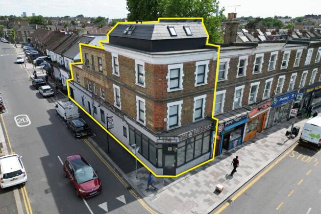 The Burren London Hotel, 174 Church Road, London, NW10 9NH