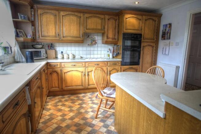 Kitchen / Breakfast