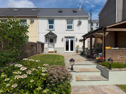 Waun Goch District, Beaufort, Ebbw Vale, Blaenau Gwent, NP23 5HY