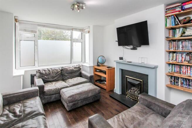Living Room.jpg