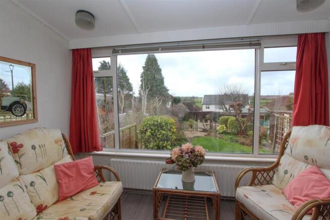 GARDEN ROOM.jpg