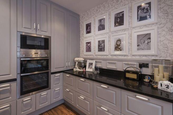 Kitchen Family...