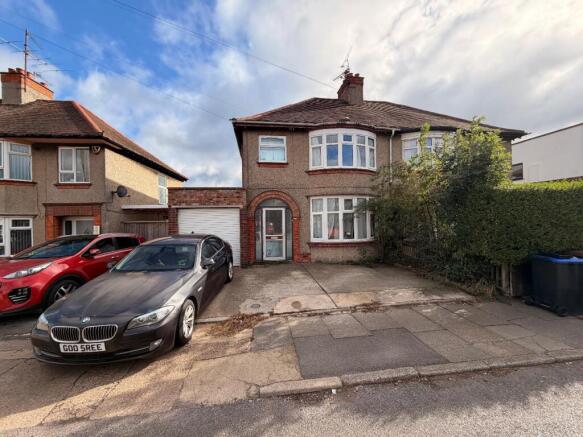 3-bed semi-detached on The Headlands, Northampton NN3, £285,000