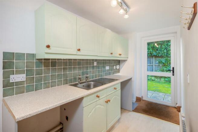 12 Rectory Lane-6.jpg