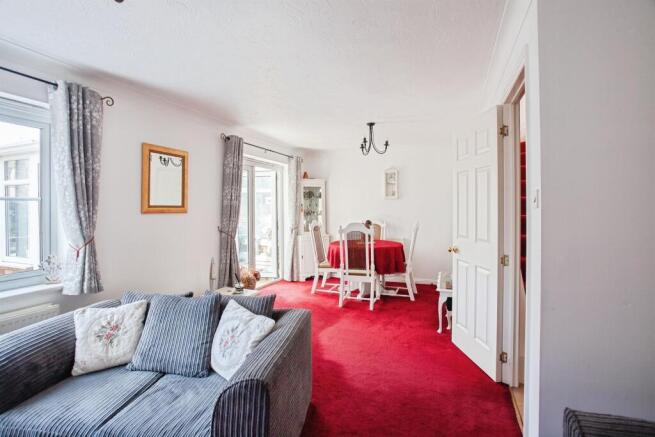 3 bed Detached for sale Image 4