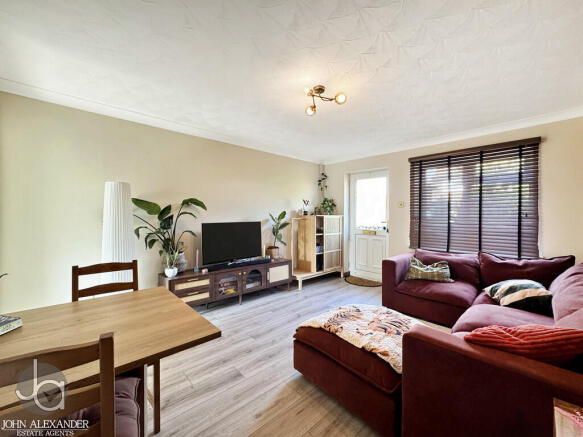 20250611_16571788...