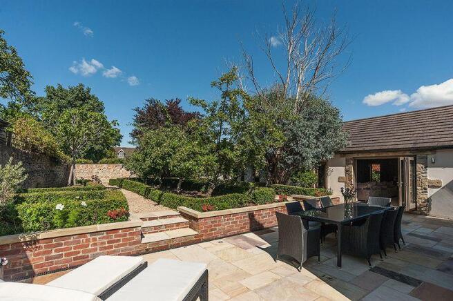 Courtyard Terrace