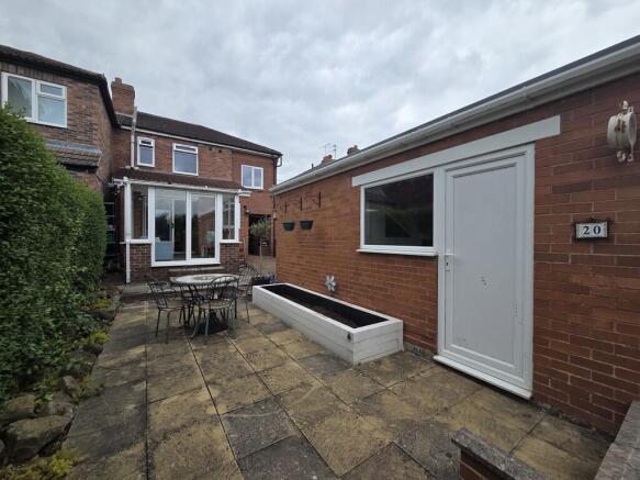 3 bed Semi-Detached for sale Image 12