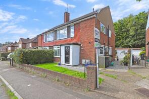 6, Wimborne Close, Buckhurst Hill IG9 5DN
