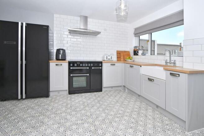 Dining kitchen