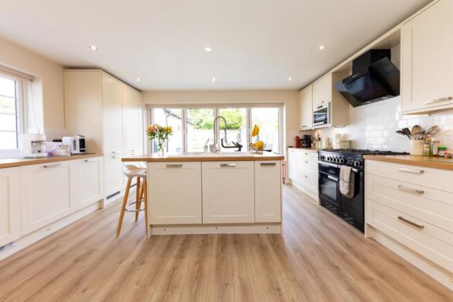 118 Icknield Way (8 of 30).jpg