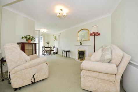 Stephenson Court, Chesterfield