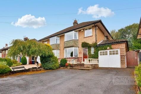 Whalley Road, Wilpshire, BB1