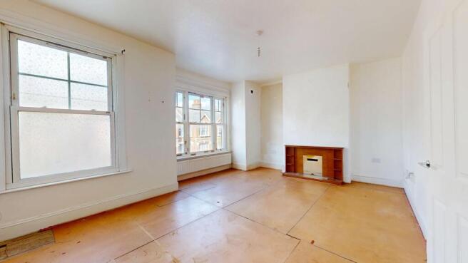 Flat A, 51 Midmoor Road, Balham, London, SW12 0ES