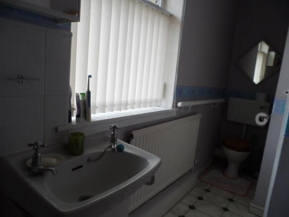 Photo 10