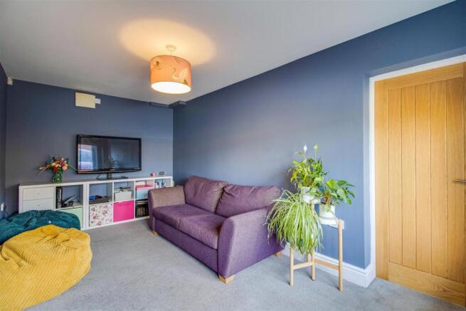 BEDROOM FIVE