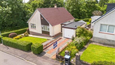 Castlehill Road, Stewarton, Kilmarnock, Ayrshire, KA3 5EW
