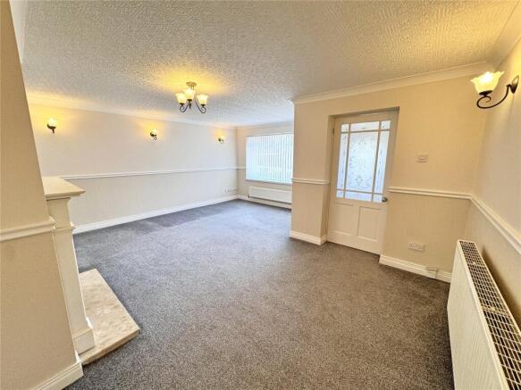 Kingswood Drive, Great Wyrley, Walsall, WS6 photo 4