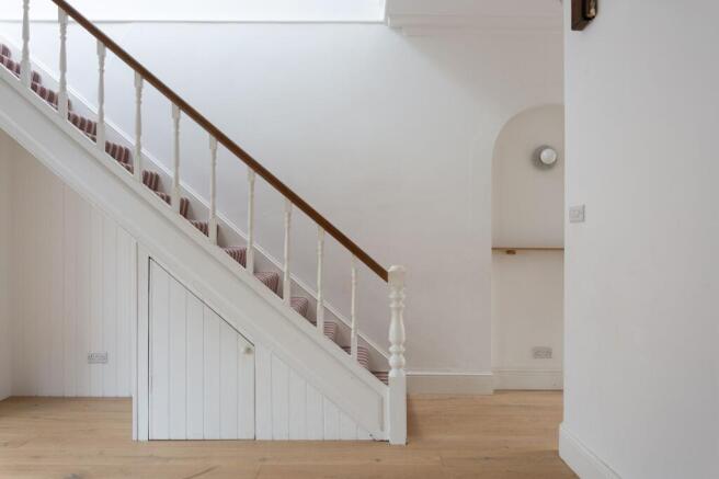 4 bed Town House for sale Image 7