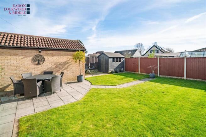 2 bed Bungalow for sale Image 10