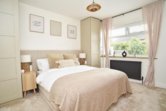 2 bed Semi-Detached Bungalow for sale Image 6