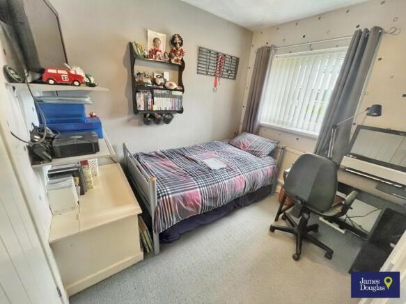 Bed3