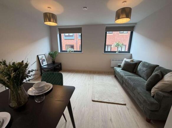 apt_8_20_westfield_terrace