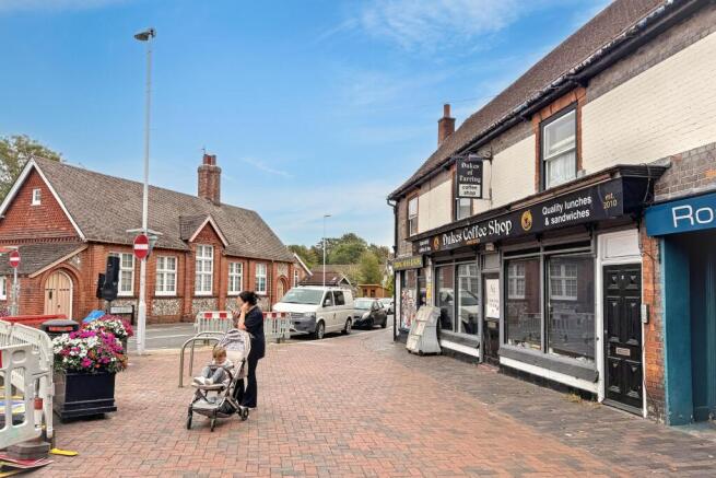 Market House, Church Road, Worthing BN13 1HF