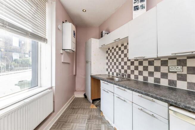 2 bed Terraced for sale Image 4