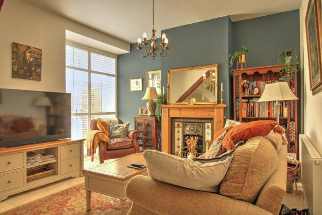 Lounge 2