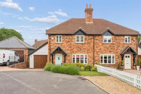 Fox Lane, Drayton Parslow, Buckinghamshire