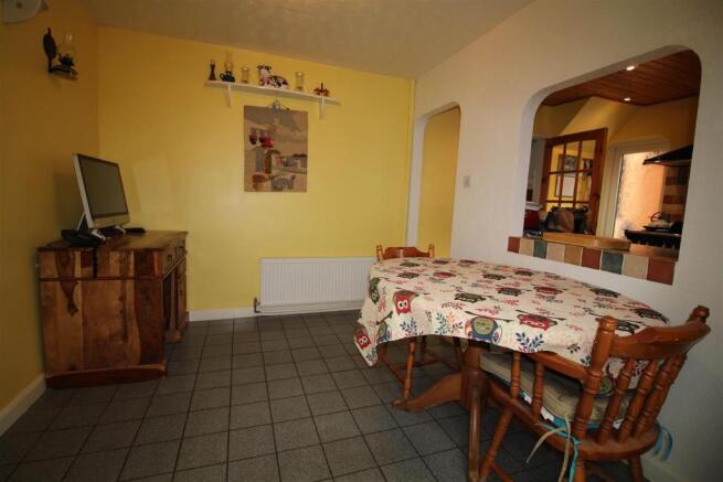 Dining room.JPG