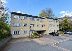 25, Bryndlee Court, Holmfirth HD9 2TT