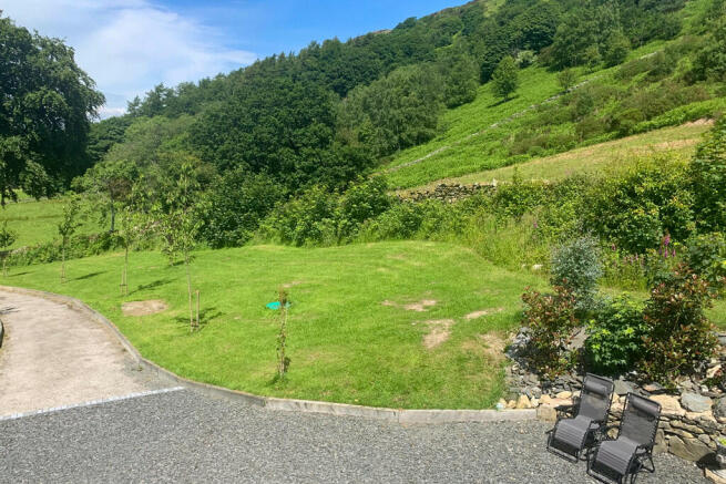 Side Garden and r...