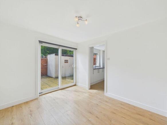 3 bed Terraced for sale Image 4