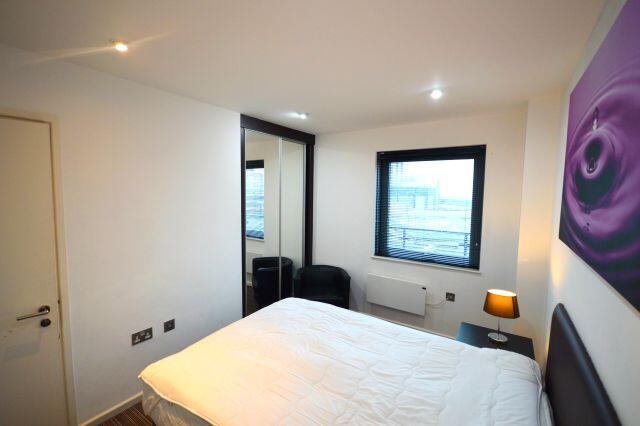 2 bed Apartment to rent Image 6
