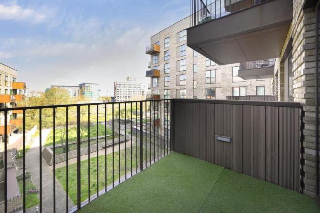 BALCONY.jpg