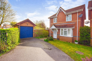 17, Burrstock Way, Rainham, Gillingham ME8 8TS