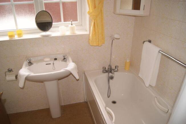 Photo 12