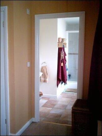 Master en-suite